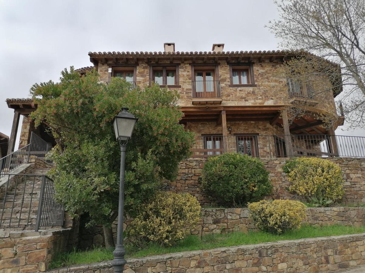 La Posada De Horcajuelo Horcajuelo de la Sierra Exterior foto